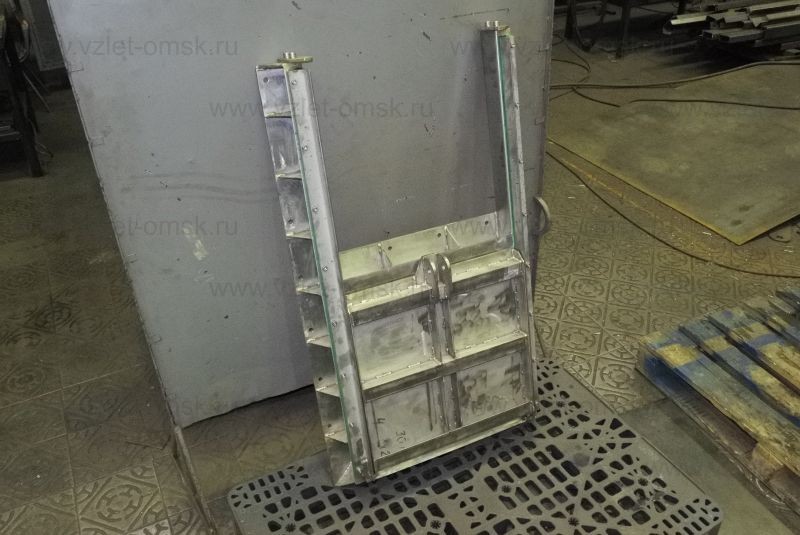 Щитовой затвор ЗЩ1.521-1.500×500.4700