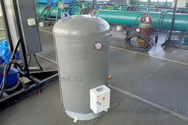 Водонагреватель комбинированного нагрева ВЭТ-300/E15/W44