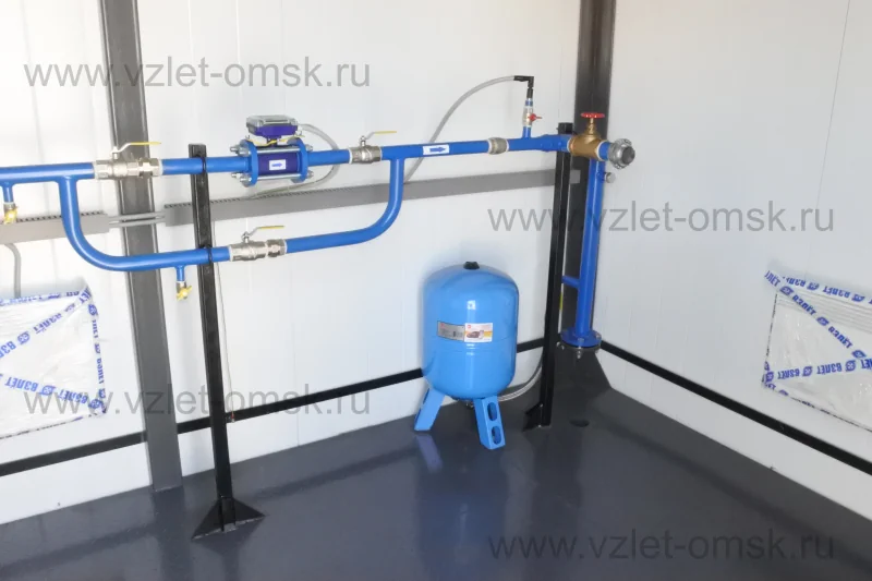Внутри Иртыш-Комфорт-2-SP-1А-14 (над скважиной)